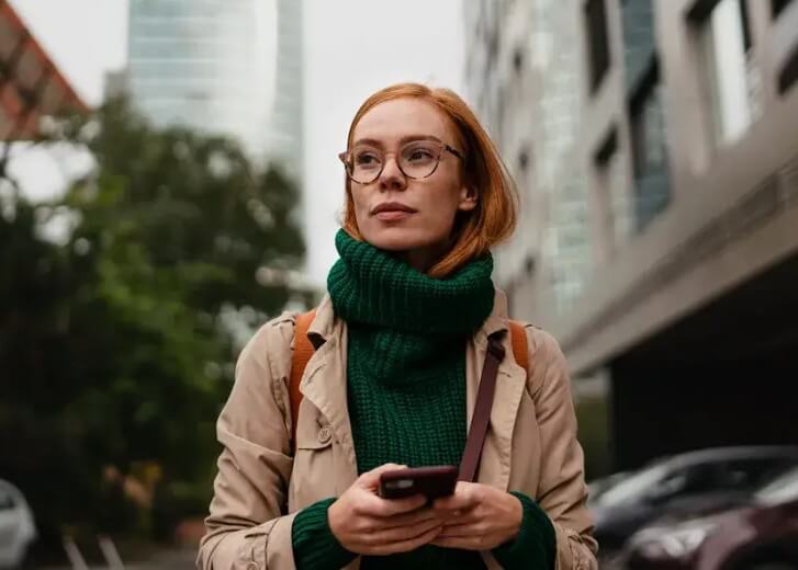 woman with a cellphone
